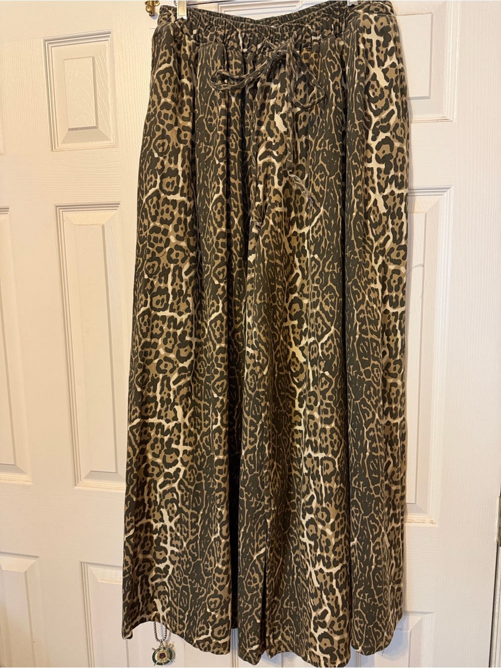 Celeste' Wide Leg Denim Gauchos | Leopard